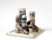 Πάπυρος αρ. 25, 1984, μιικτή τεχνική, 46 x 46 x 46 εκ., Παραχώρηση των Kalfayan Galleries, Αθήνα – Θεσσαλονίκη