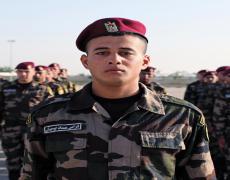 DOCILE SOLDIER, 2010 C-PRINT 15 X 17,5CM